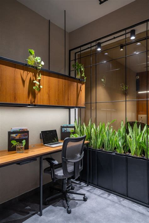 Office Design Keeping The Material Palette Natural And Simple Interior