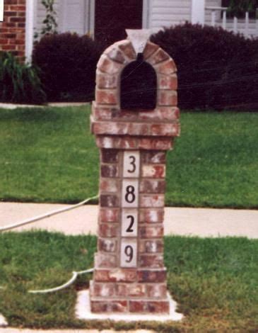 See more ideas about brick mailbox, column lights, mailbox. Brick mailbox, Bricks and Mailbox designs on Pinterest