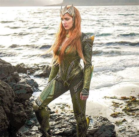 Pin By Clark R On Superheroes Amber Heard Aquaman Mera
