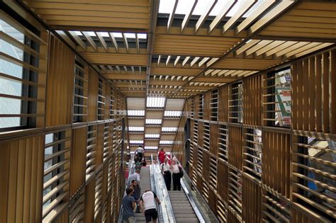 Across jalan tun sambanthan, you will find many budget hotels. KL Sentral Monorail Station - klia2.info
