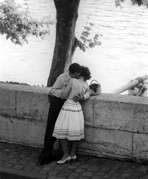 lovers paris 1950s vintage couples vintage photography vintage romance