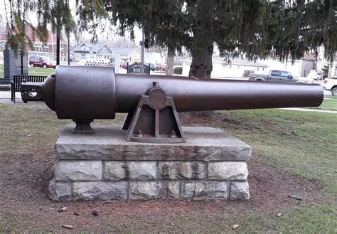 What Is This Cannon At Courthouse Cannons Artillery And Crew