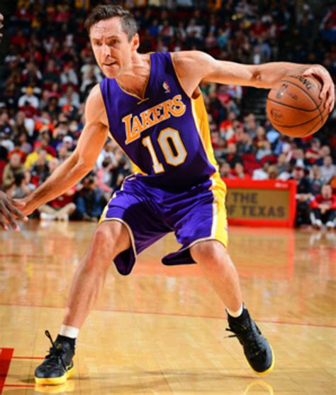 Steve nash profile page, biographical information, injury history and news. Steve Nash says his back was 'tight' throughout Lakers ...