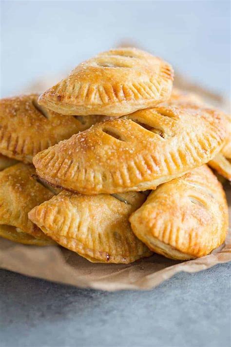 Recipe For Mini Apple Pies With Puff Pastry