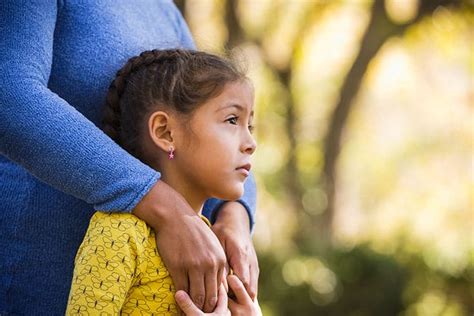 How To Raise An Emotionally Resilient Child Lions Roar