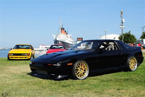 Would you guys consider the mk3 to be an ideal first car for me? MK3+Supra+Slammed | BTW, the yellow car n the background ...