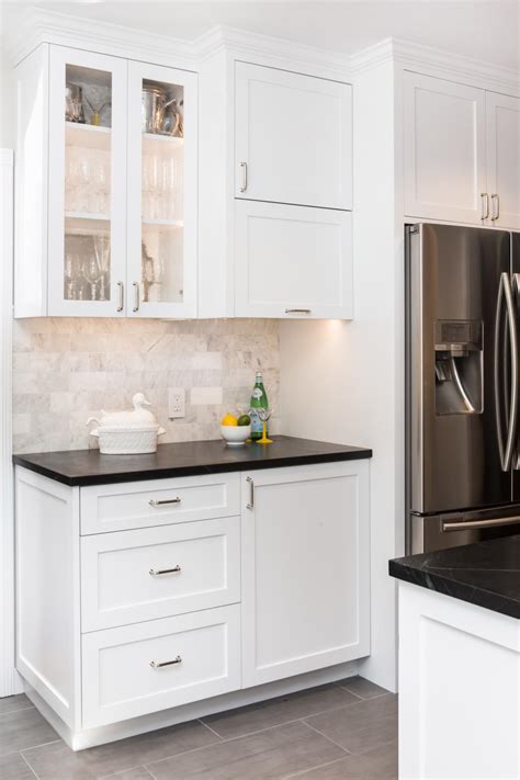 Fresh Transitional Kitchen With Crisp White Cabinetry Hgtv