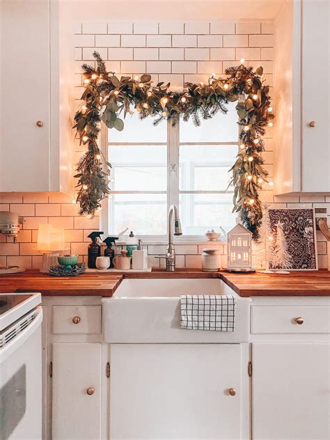 7 Simple Christmas Kitchen Decorating Ideas Jenna Kate At Home