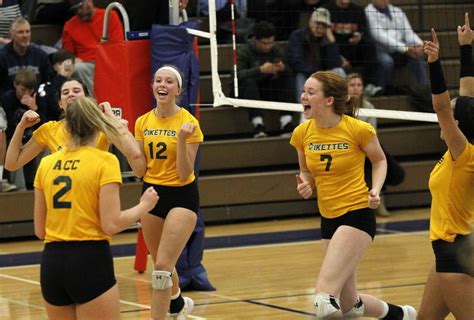 Central Catholic Volleyball Has To Win It Twice In Dramatic State