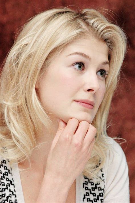 9 Best Rosamund Pike Images On Pinterest Actresses Be