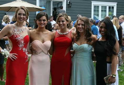 High School Senior Prom Images And Photos Finder