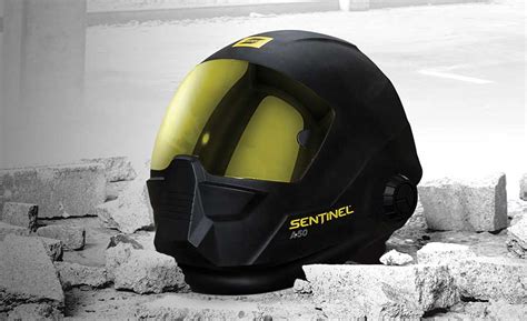 Welding Helmet Uses Digital Lens Technology With Adjustable Settings