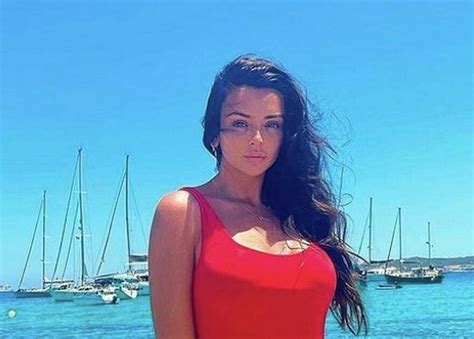 Love Islands Kady Mcdermott Wows Followers After Posting Thong Picture