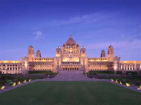 10 Must See Palaces Of India Lets Expresso