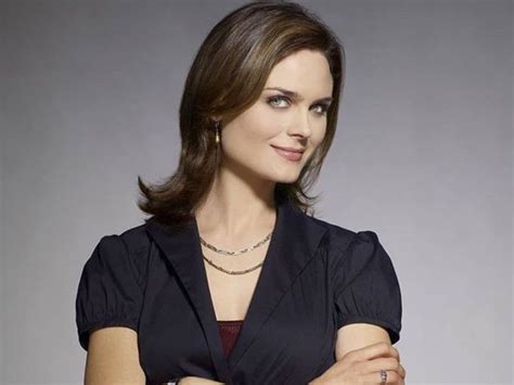 Emily Deschanels Birthday Celebration Happybdayto