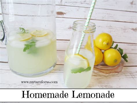 Homemade Sparkling Lemonade