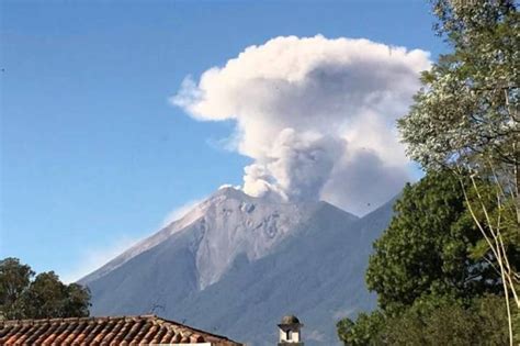 Entre 7 Y 10 Explosiones Por Hora Tiene Volcán De Fuego De Guatemala