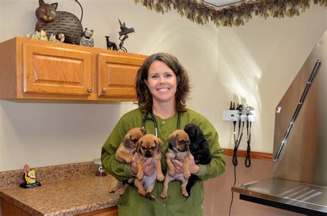 The vets and techs at harris animal hospital will work with you in our warm, friendly environment to provide excellent, compassionate, lifelong health care for your pet family member. Harris Pet Hospital - 14 Photos & 25 Reviews ...