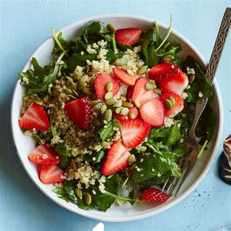 Baby Kale Breakfast Salad With Quinoa And Strawberries