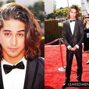 Alexis Superfan S Shirtless Male Celebs Avan Jogia And Beau Mirchoff