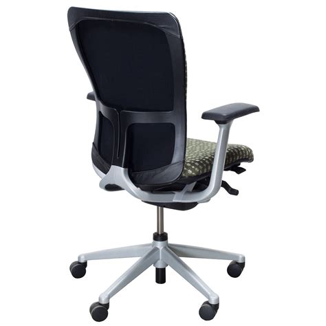 The manufacturers of this haworth chair further demonstrate their affinity for excellence by ensuring that this seat only for instance, this particular haworth lively task chair is ideal since it comes with adjustable arms, lumbar back support and. Haworth Zody Used Task Chair, Green - National Office ...