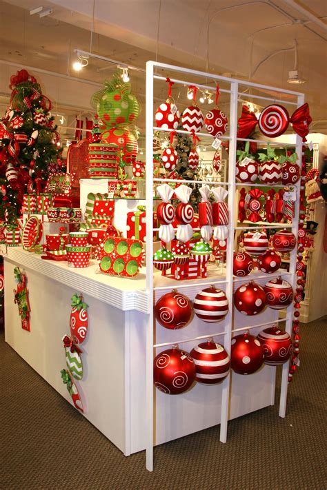 Cửa Hàng Christmas Decoration Shop Chuyên Cung Cấp đồ Trang Trí Giáng