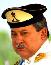 The sultan is the constitutional head of state of johor. Sultan Johor ugut mahasiswa UTHM? | Cenangau Daunkari