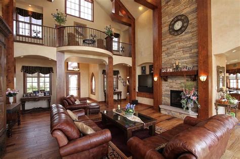 39 Beautiful Living Rooms With Hardwood Floors