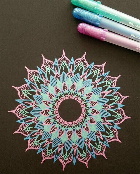 Pin By Haniya Malik On Art Gel Pen Art Colorful Art Mandala Drawing