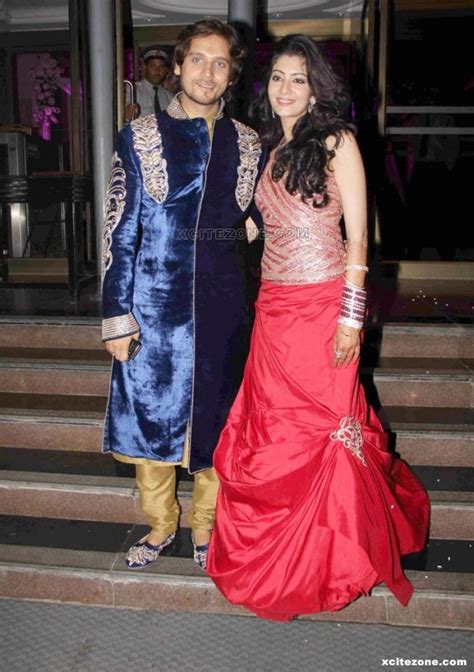 Geeta Basra Sophie Choudhry At Neha Oberoi And Vishal Shah Wedding Reception Hot Photoshoot