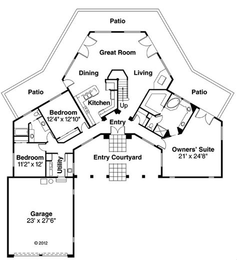 Mediterranean Style House Plan 3 Beds 3 Baths 2979 Sqft Plan 124