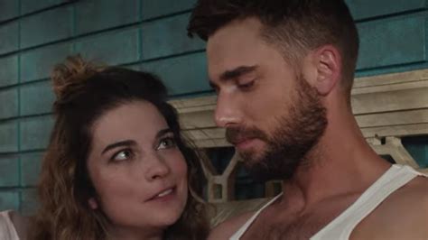 things you missed about alexis and ted s relationship in schitt s creek