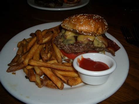 The outback menu items vary slightly from region to region: Outback Steakhouse, Orlando - 8195 Vineland Ave - Menu ...