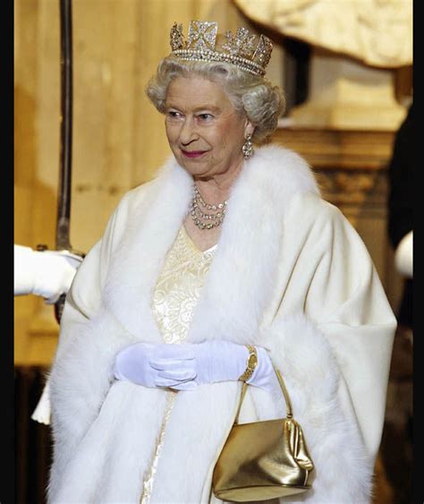 2002 Queen Elizabeth Ii Wears The Imperial Crown And Fur Coat A