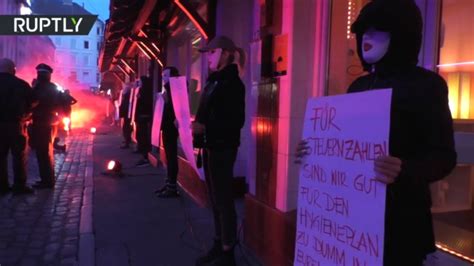 ‘we Are Hygiene Pros Sex Workers Demand Brothels Reopen In Hamburgs