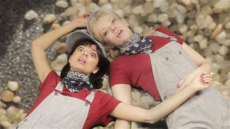 Garfunkel And Oates Ep 1 The First Official Website For The Hbo