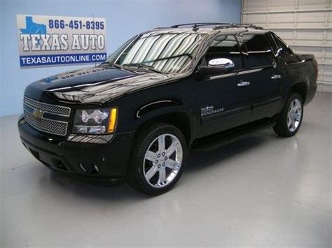 Find Used We Finance 2011 Chevrolet Avalanche Lt Texas Edition Leather Roof Texas Auto In