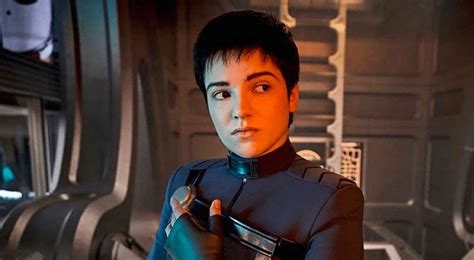 star trek discovery makes trans history in its latest episode with the non binary actor blu