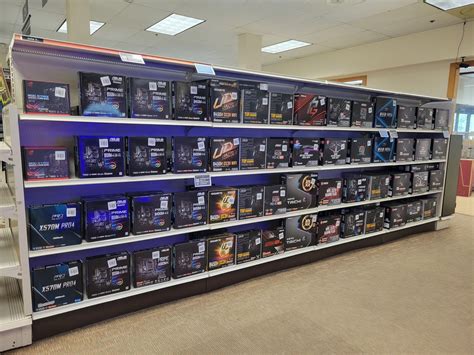 How to Tell What Motherboard You Have — Micro Center