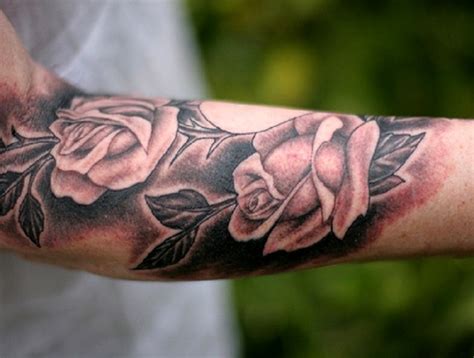 30 Ideas De Tatuajes De Rosas De Hombremujer Fotossignificado