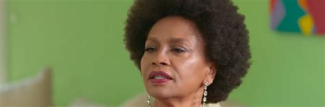 Jenifer Lewis Opens Up About Bipolar Disorder And Sex Addiction The