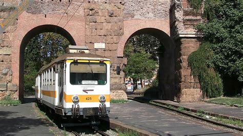 Treni Lungo La Ferrovia Roma Giardinetti Trains Running On The Rome