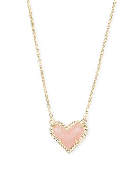 Ari Heart Gold Pendant Necklace In Rose Quartz Kendra Scott