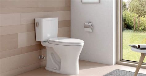 Toto Drake Ii Review Pros Cons And Comparisons Toilet Haven