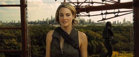 Näytä lisää sivusta shailene woodley facebookissa. Shailene Woodley isn't "interested" in the Divergent TV series