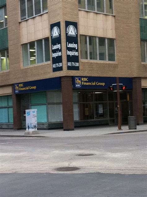 Rbc Royal Bank 740 8th Ave Sw Calgary Alberta Banks And Credit