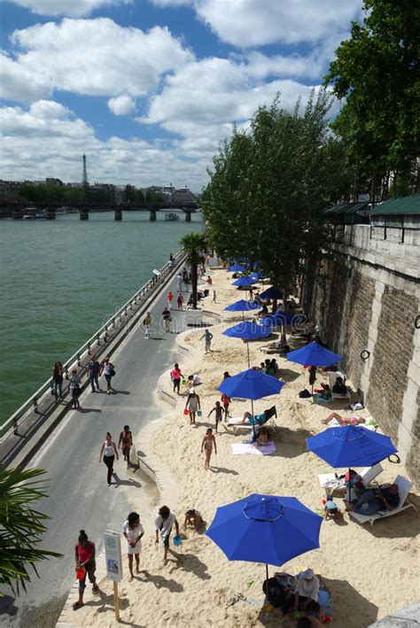 Um eine eventuelle entscheidung zu erleichtern, finden sie im folgenden eine liste der größten französischen banken, sowie einen link zu einer auflistung aller banken in frankreich. La-Strand Auf Den Banken Der Seines In Paris, Frankreich ...