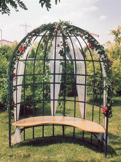 Ein gartenpavillon schützt vor intensiver sonneneinstrahlung und leichtem regen und der größte feind des gartenpavillons ist der wind. Exklusive Gartenpavillons aus Eisen, Luxuspavillons aus ...