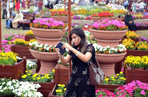 Check spelling or type a new query. PAKISTAN-LAHORE-SPRING FLOWER SHOW