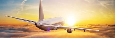 Nas viagens de avião existem dois tipos de bagagem: Primeira viagem de avião | Dicas de viagem - Por CVC viagens